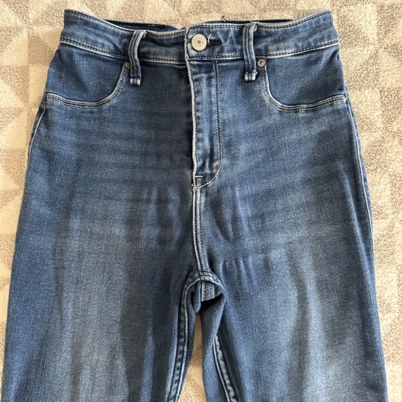 Abercrombie Jeans - Picture 4 of 6